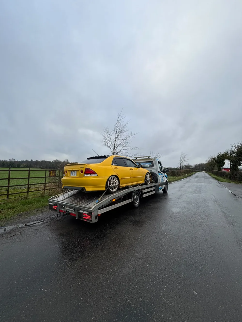 Classic car transport with DF Recovery's branded Mercedes flatbed